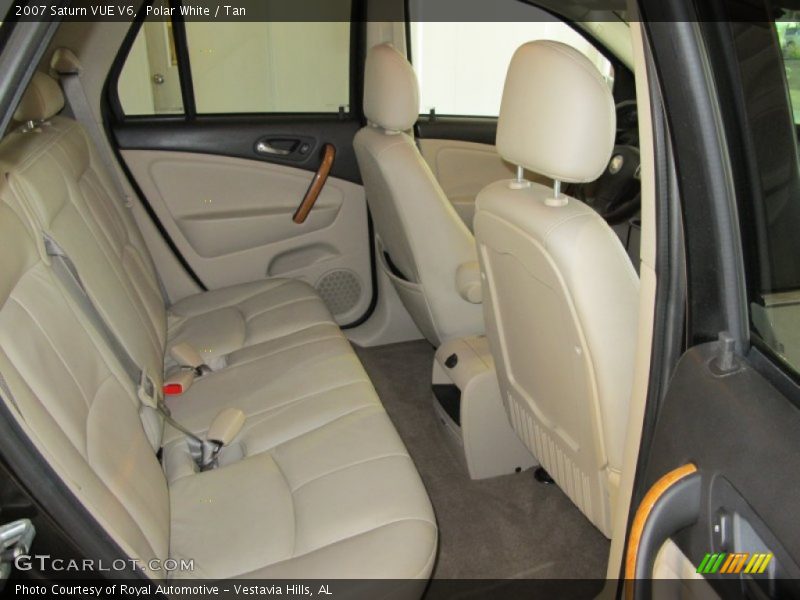 Polar White / Tan 2007 Saturn VUE V6