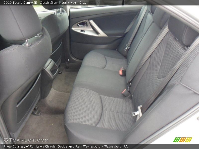 Classic Silver Metallic / Ash Gray 2010 Toyota Camry SE