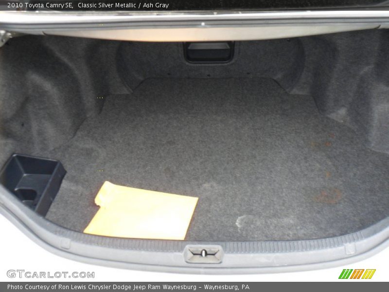 Classic Silver Metallic / Ash Gray 2010 Toyota Camry SE