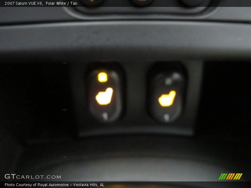Polar White / Tan 2007 Saturn VUE V6