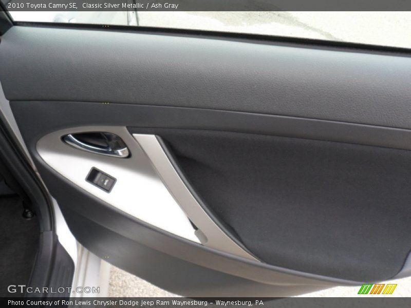 Classic Silver Metallic / Ash Gray 2010 Toyota Camry SE