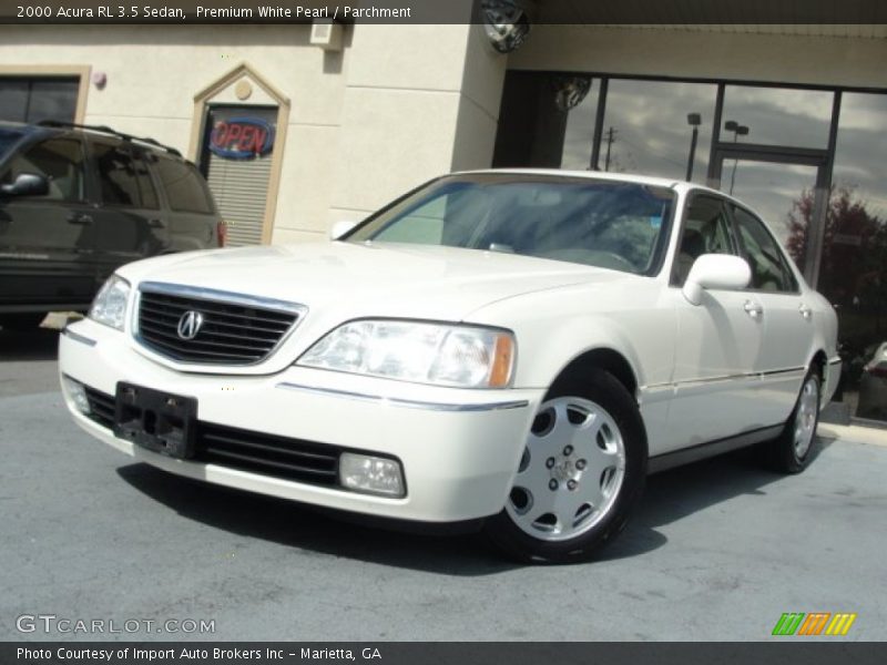 Premium White Pearl / Parchment 2000 Acura RL 3.5 Sedan
