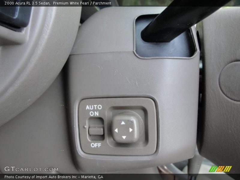 Controls of 2000 RL 3.5 Sedan