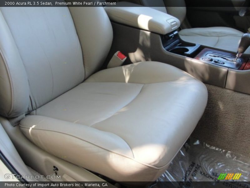 Premium White Pearl / Parchment 2000 Acura RL 3.5 Sedan