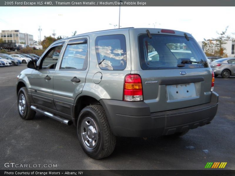 Titanium Green Metallic / Medium/Dark Pebble Beige 2005 Ford Escape XLS 4WD