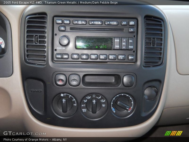 Titanium Green Metallic / Medium/Dark Pebble Beige 2005 Ford Escape XLS 4WD