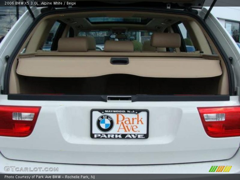 Alpine White / Beige 2006 BMW X5 3.0i