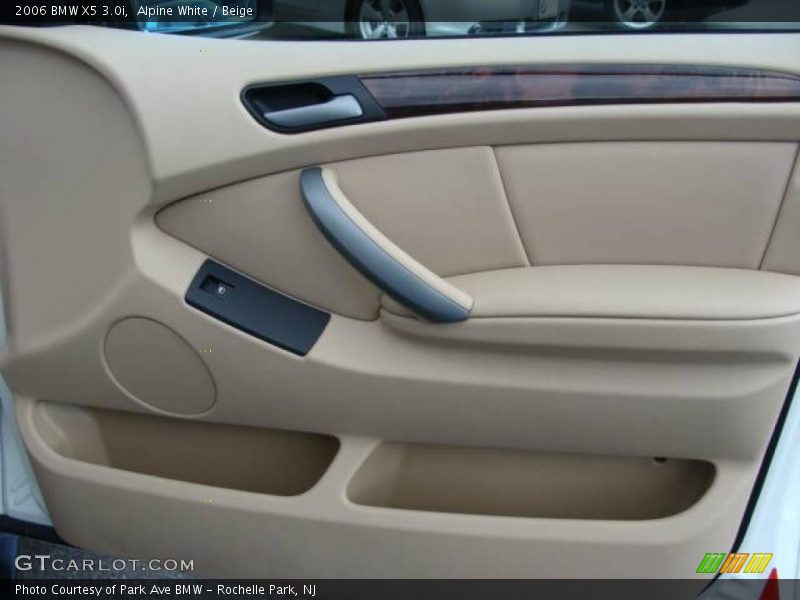 Alpine White / Beige 2006 BMW X5 3.0i