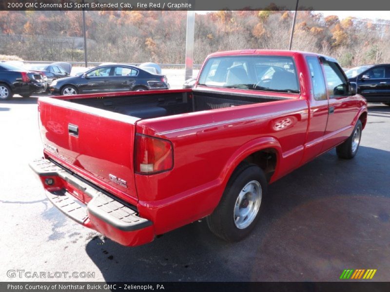 Fire Red / Graphite 2000 GMC Sonoma SLS Sport Extended Cab