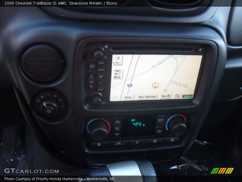 Navigation of 2006 TrailBlazer SS AWD