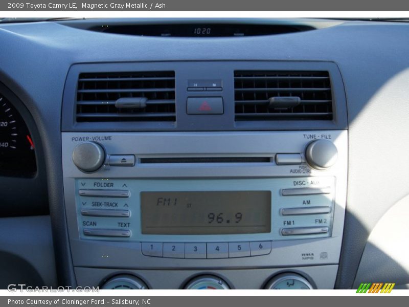 Magnetic Gray Metallic / Ash 2009 Toyota Camry LE