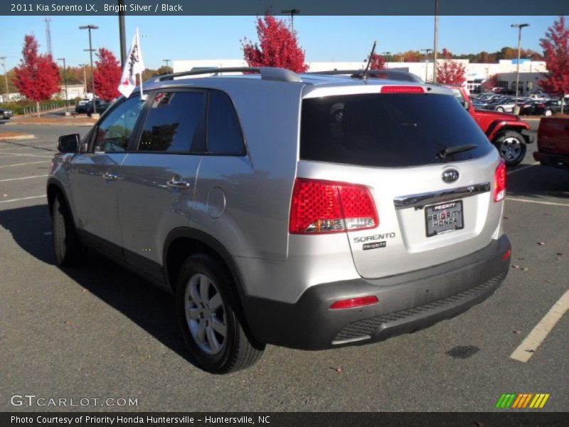 Bright Silver / Black 2011 Kia Sorento LX
