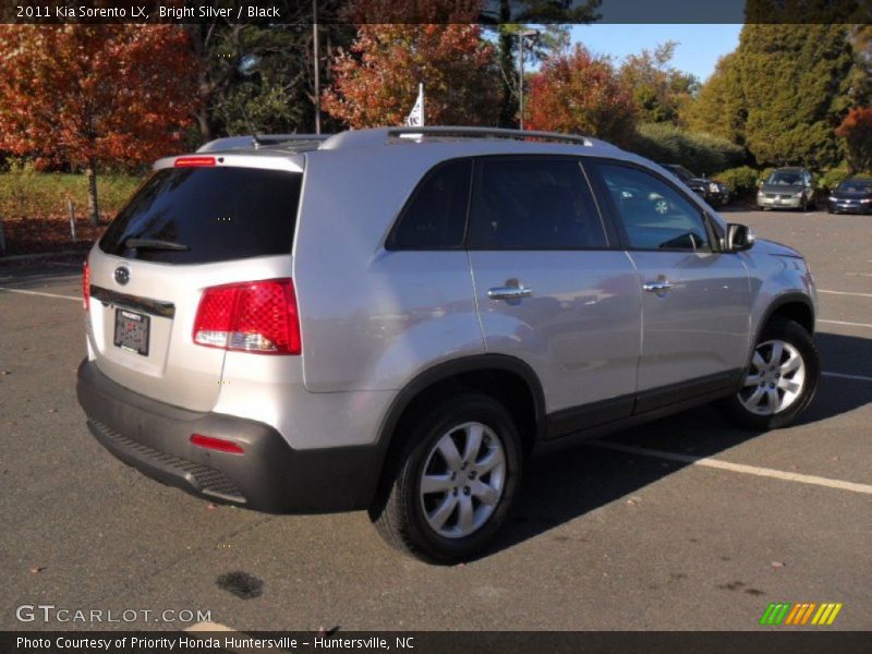 Bright Silver / Black 2011 Kia Sorento LX