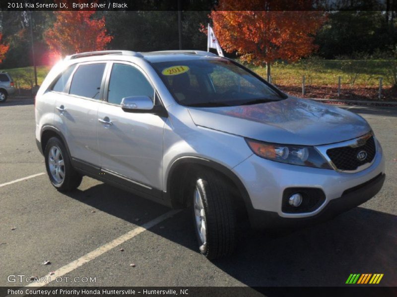 Bright Silver / Black 2011 Kia Sorento LX