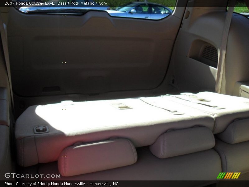 Desert Rock Metallic / Ivory 2007 Honda Odyssey EX-L