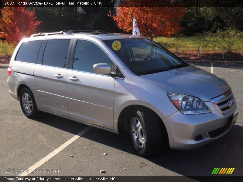 Silver Pearl Metallic / Gray 2007 Honda Odyssey EX-L