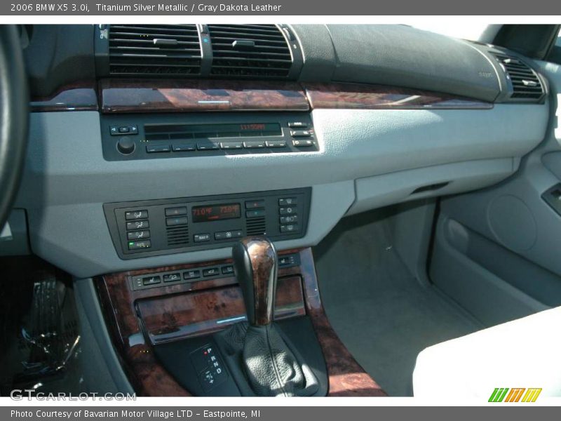 Titanium Silver Metallic / Gray Dakota Leather 2006 BMW X5 3.0i