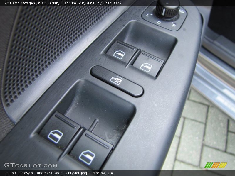 Platinum Grey Metallic / Titan Black 2010 Volkswagen Jetta S Sedan