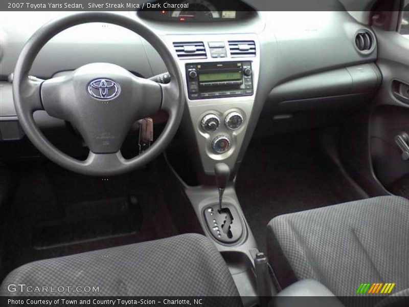 Silver Streak Mica / Dark Charcoal 2007 Toyota Yaris Sedan