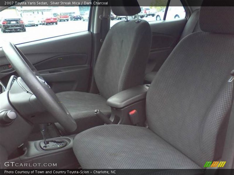 Silver Streak Mica / Dark Charcoal 2007 Toyota Yaris Sedan