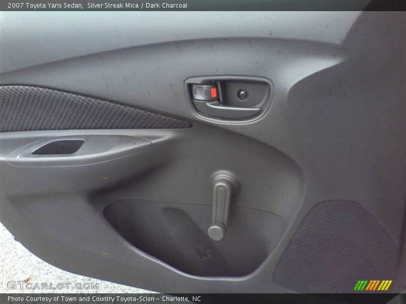 Silver Streak Mica / Dark Charcoal 2007 Toyota Yaris Sedan