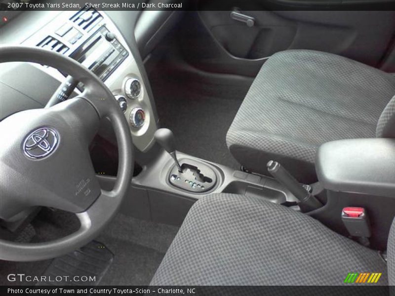 Silver Streak Mica / Dark Charcoal 2007 Toyota Yaris Sedan