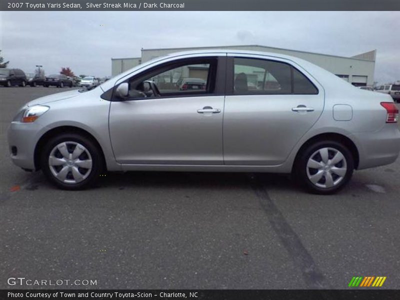 Silver Streak Mica / Dark Charcoal 2007 Toyota Yaris Sedan