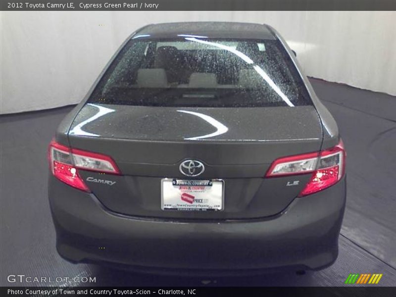 Cypress Green Pearl / Ivory 2012 Toyota Camry LE