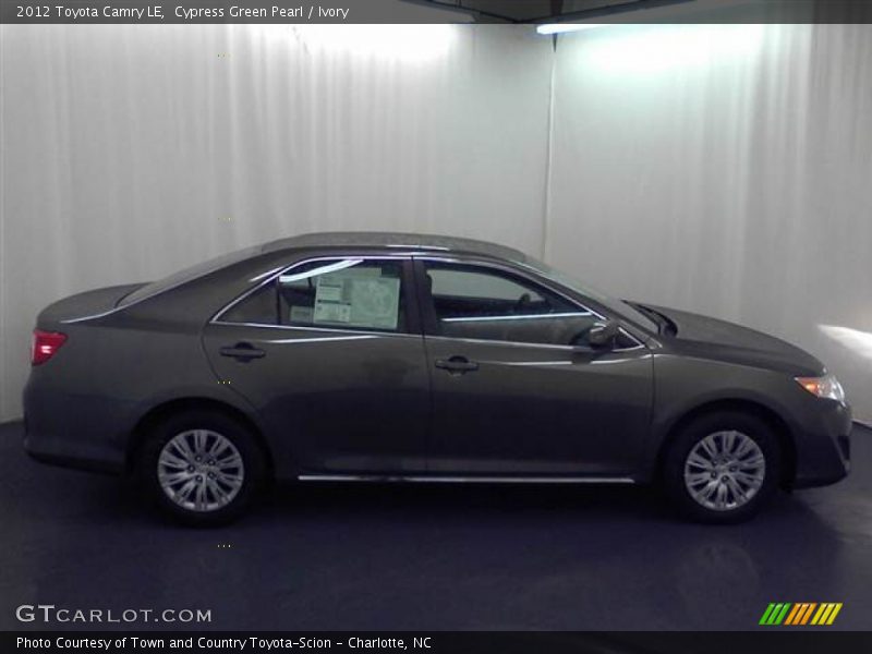 Cypress Green Pearl / Ivory 2012 Toyota Camry LE