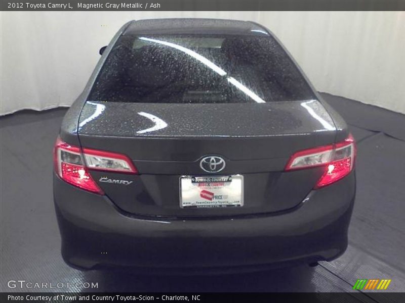 Magnetic Gray Metallic / Ash 2012 Toyota Camry L