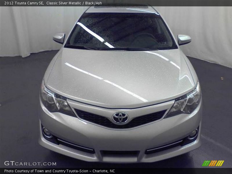 Classic Silver Metallic / Black/Ash 2012 Toyota Camry SE