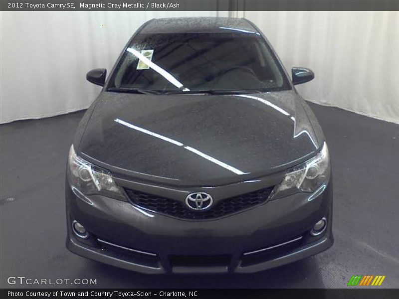 Magnetic Gray Metallic / Black/Ash 2012 Toyota Camry SE
