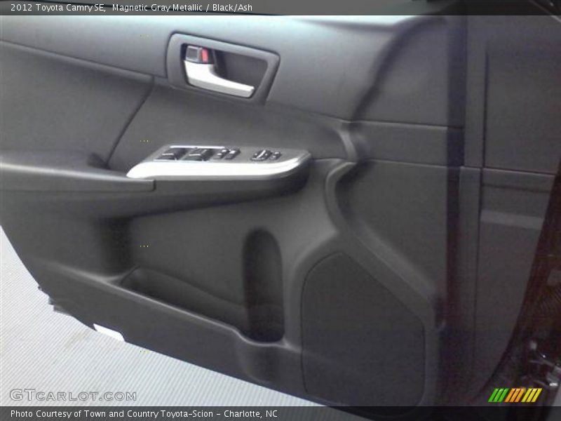 Magnetic Gray Metallic / Black/Ash 2012 Toyota Camry SE