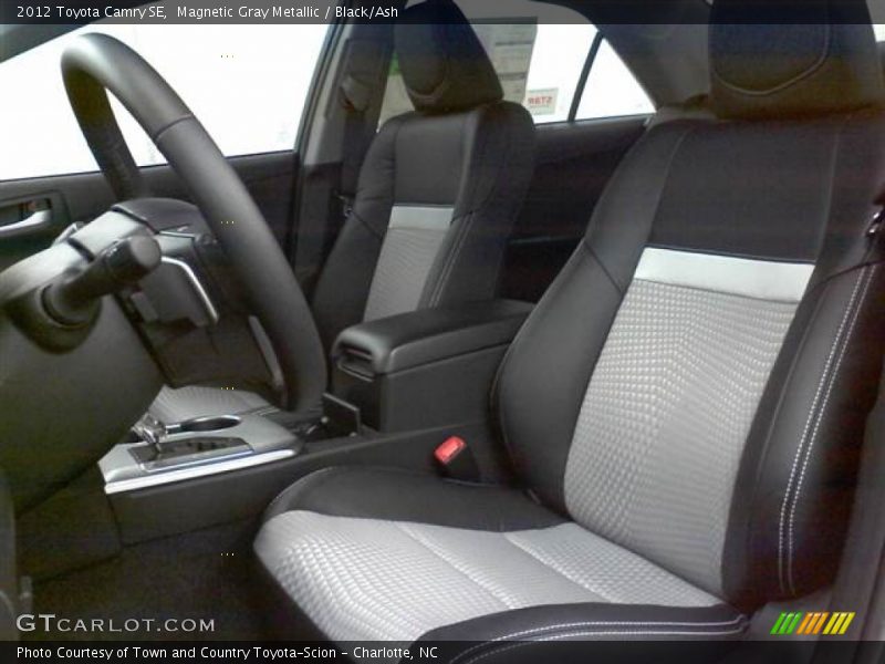 Magnetic Gray Metallic / Black/Ash 2012 Toyota Camry SE