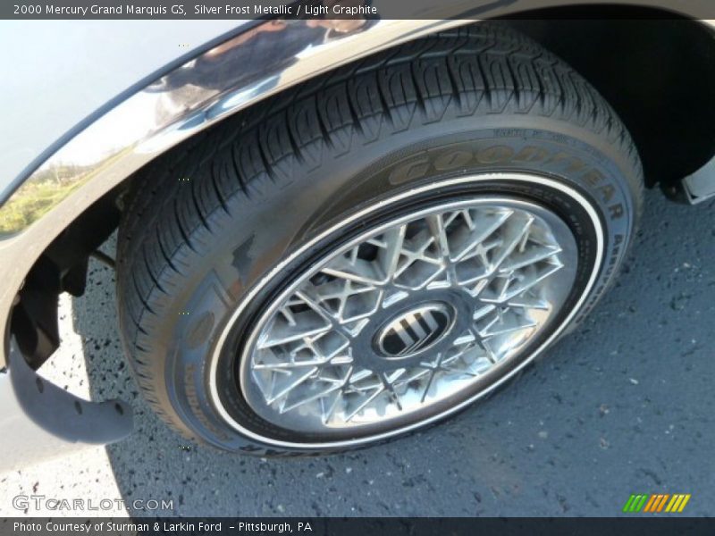 Silver Frost Metallic / Light Graphite 2000 Mercury Grand Marquis GS