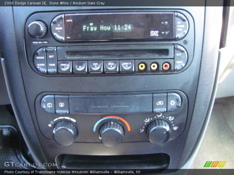 Audio System of 2006 Caravan SE