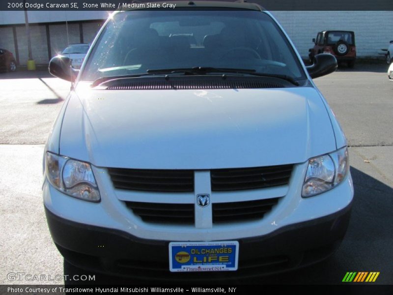 Stone White / Medium Slate Gray 2006 Dodge Caravan SE