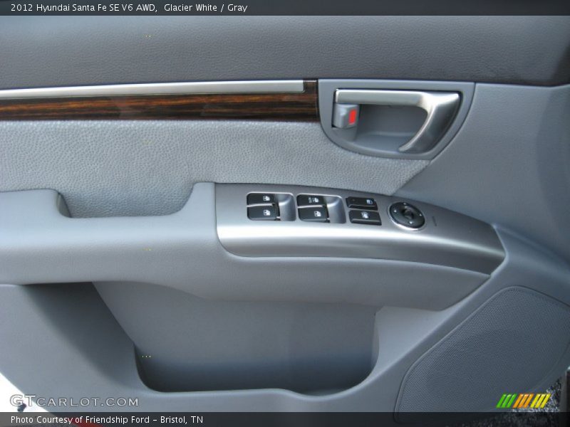 Glacier White / Gray 2012 Hyundai Santa Fe SE V6 AWD