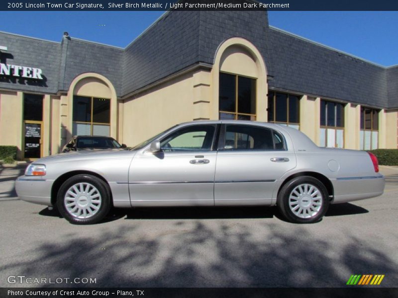 Silver Birch Metallic / Light Parchment/Medium Dark Parchment 2005 Lincoln Town Car Signature