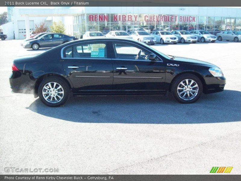 Black Onyx / Titanium 2011 Buick Lucerne CXL
