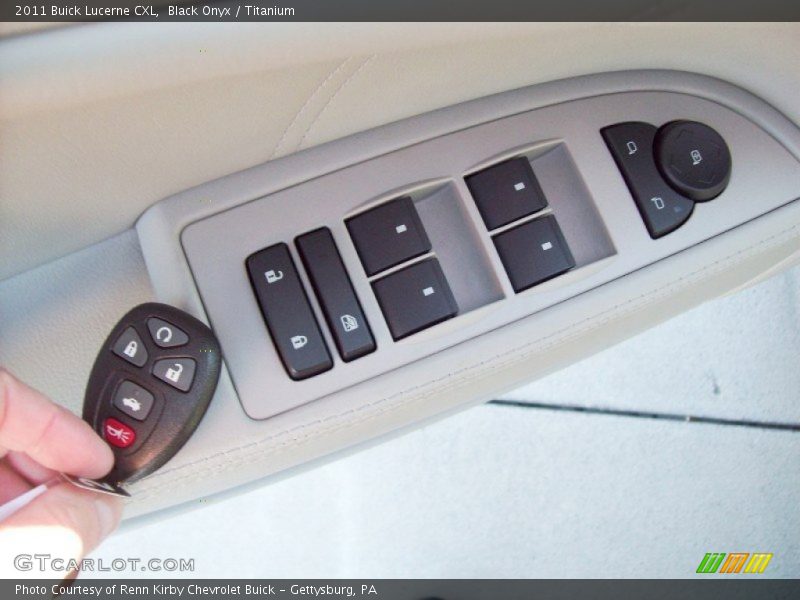 Black Onyx / Titanium 2011 Buick Lucerne CXL