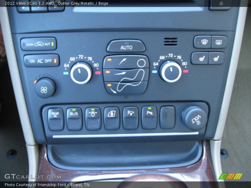 Controls of 2012 XC90 3.2 AWD