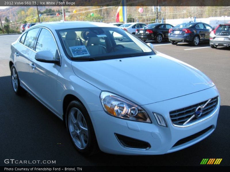 Ice White / Soft Beige 2012 Volvo S60 T5