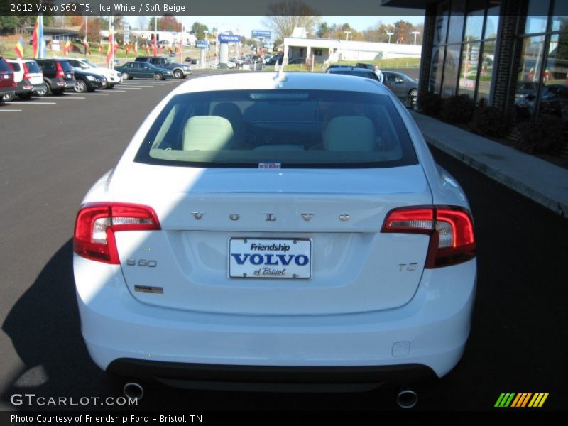 Ice White / Soft Beige 2012 Volvo S60 T5