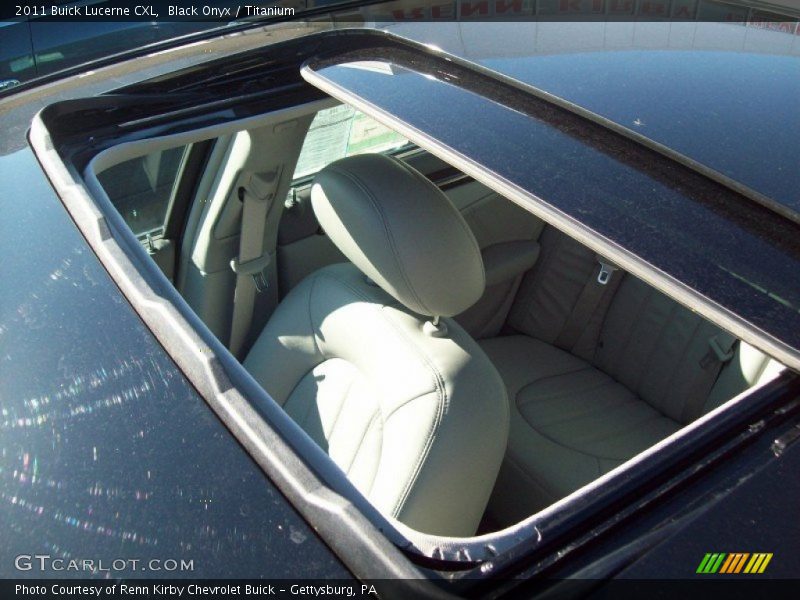 Black Onyx / Titanium 2011 Buick Lucerne CXL
