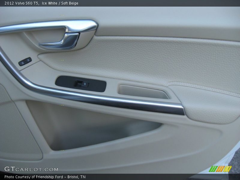 Ice White / Soft Beige 2012 Volvo S60 T5