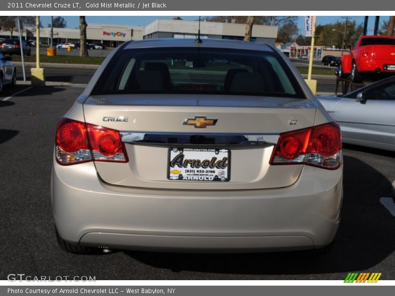 Gold Mist Metallic / Jet Black 2011 Chevrolet Cruze LT