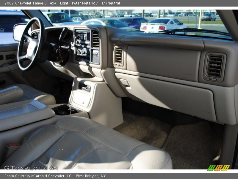 Light Pewter Metallic / Tan/Neutral 2002 Chevrolet Tahoe LT 4x4