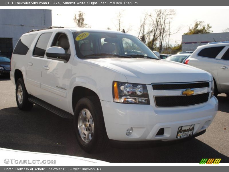 Summit White / Light Titanium/Dark Titanium 2011 Chevrolet Suburban LT 4x4