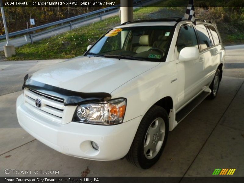 Super White / Ivory 2004 Toyota Highlander Limited V6 4WD